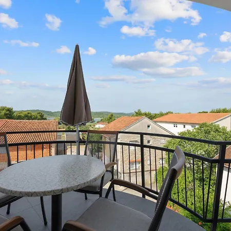 Apartmán Cozy In With Wifi