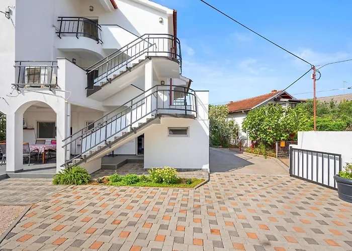 Cozy In With Wifi 피로바츠