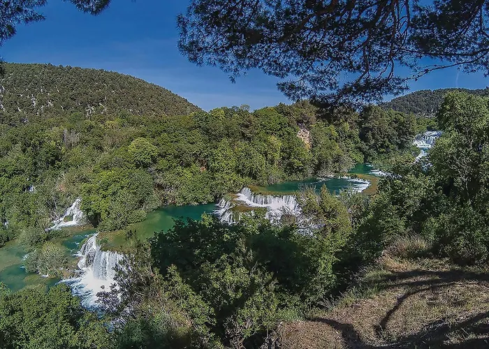 Cozy In With Wifi 아파트 *